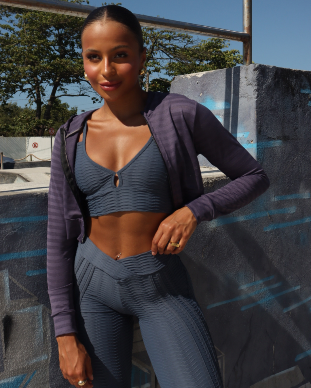 CASAQUINHO ZIPPER TELA GRIS