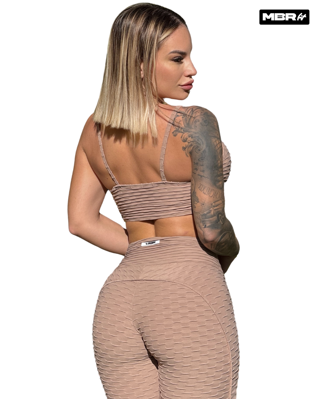 SET BROCADO LISTRAS NUDE (regular)