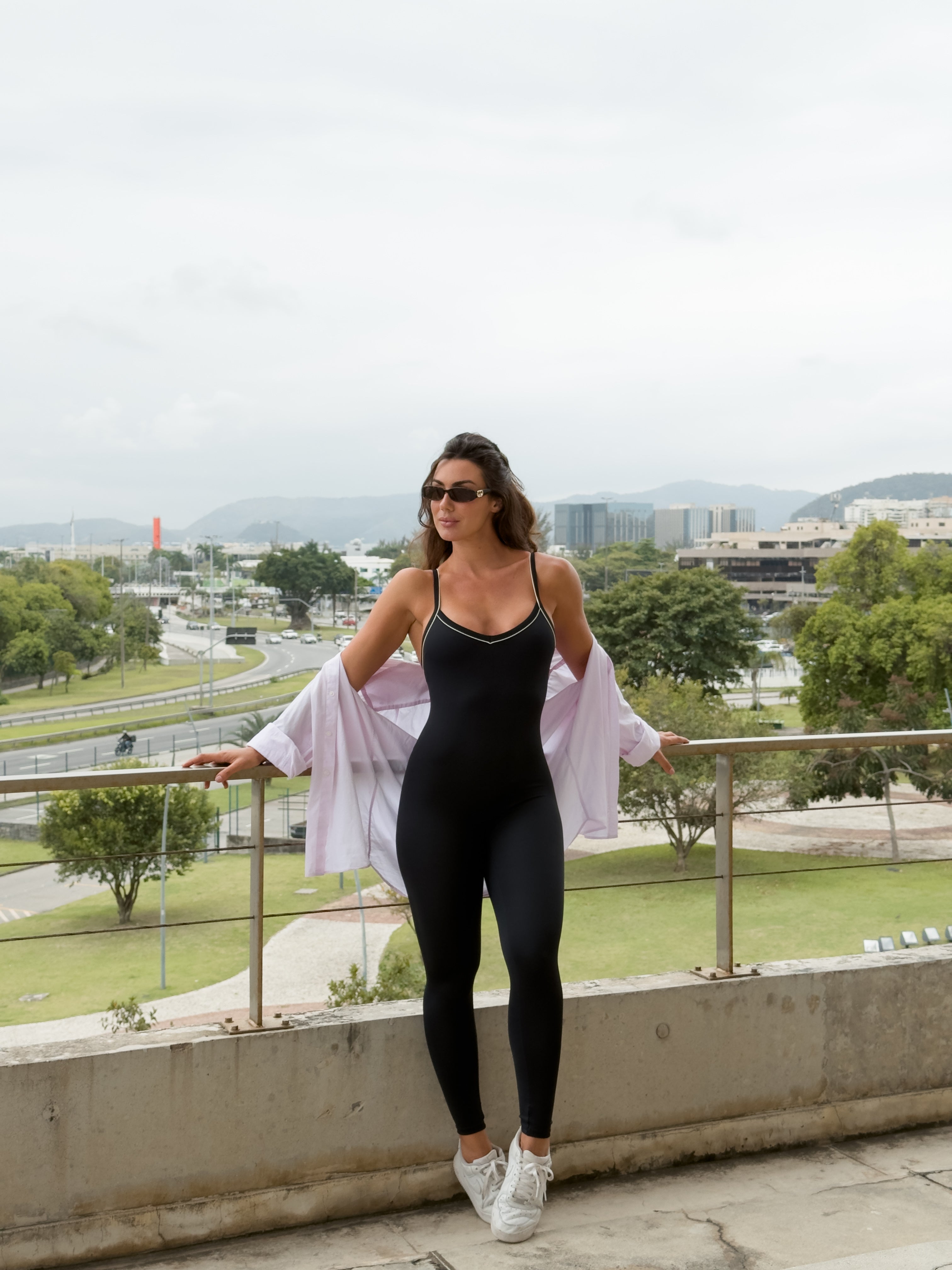 MONO LARGO SPORT NEGRO (regular)