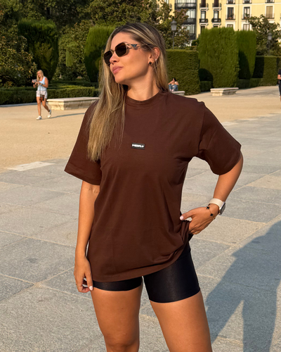 CAMISETA OVERSIZE MARRON