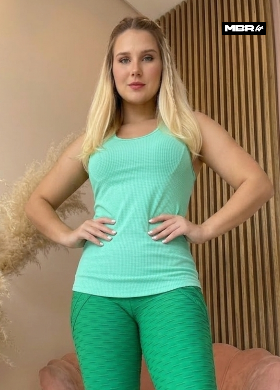 CAMISETA DRY FIT VERDE AGUA