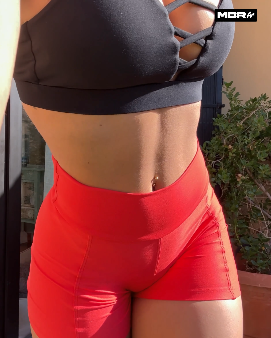 SHORT LISO TOMATE (fruncido)