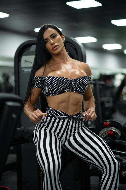 LEGGING BOLINHAS NEGRO Y BLANCO (fruncido)