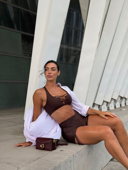 CONJUNTO CORTO BROCADO SHINE MARRÓN (regular)