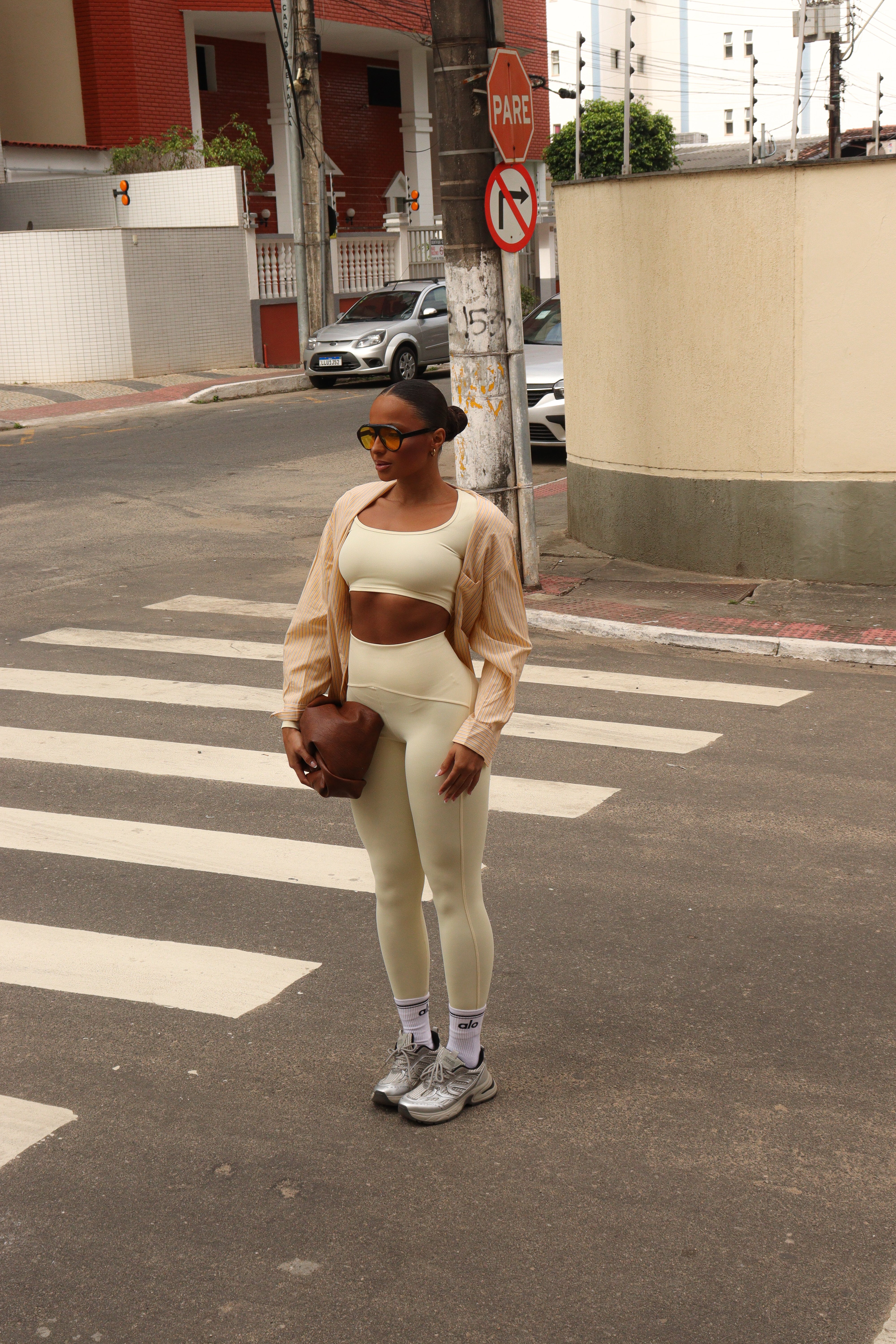 CONJUNTO MANGAS BUTTER YELLOW (regular)