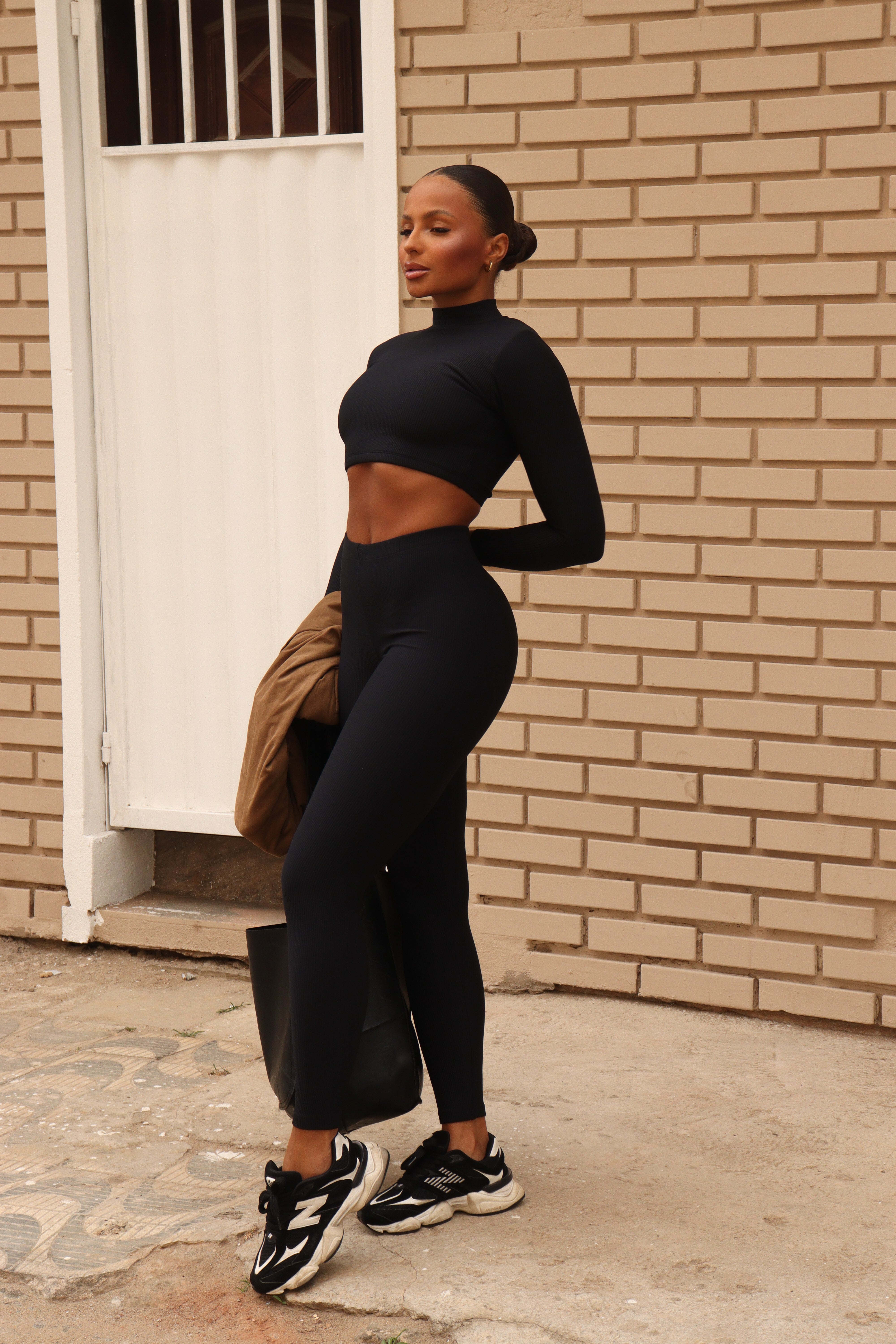 CONJUNTO CANELADO GLAM NEGRO (regular)