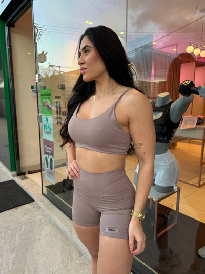 CONJUNTO SHORT AVELLANA (regular)