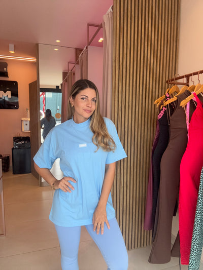 CAMISETA OVER SIZE AZUL