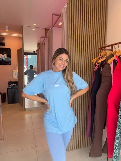 CAMISETA OVER SIZE AZUL