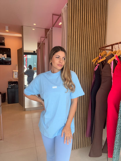 CAMISETA OVER SIZE AZUL